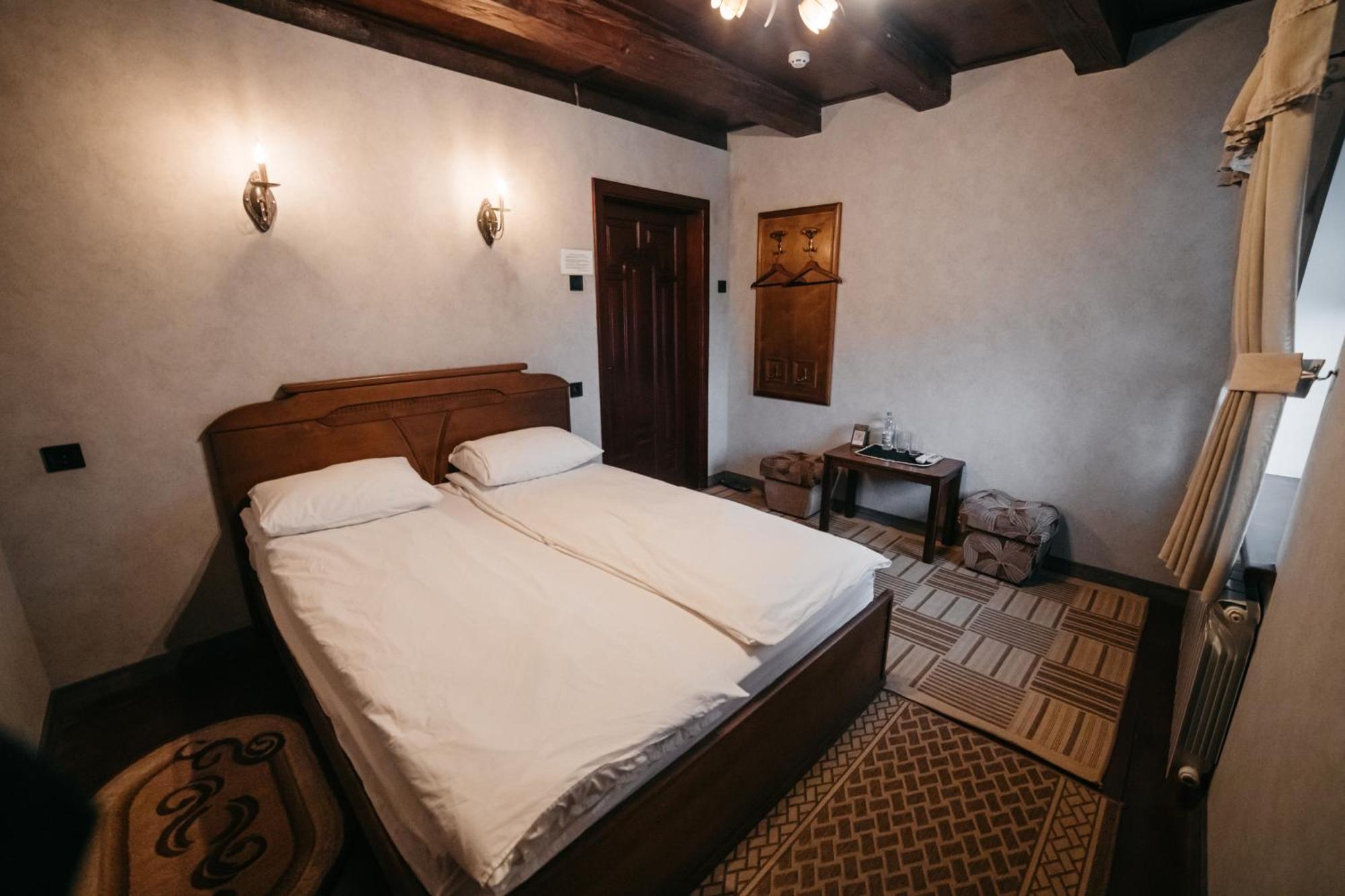 Bastion Motel Samostrely Eksteriør bilde