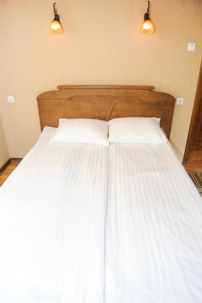 Bastion Motel Samostrely Eksteriør bilde